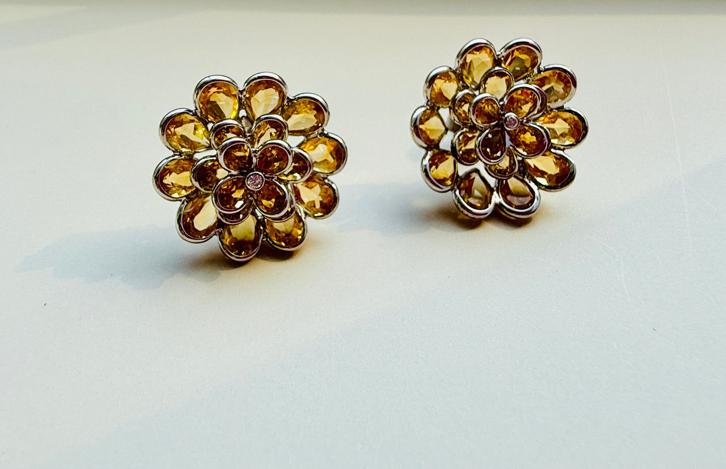 Citrine flower