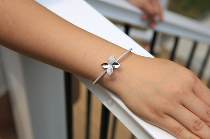 Floral 4-Petal Zirconia Bracelet