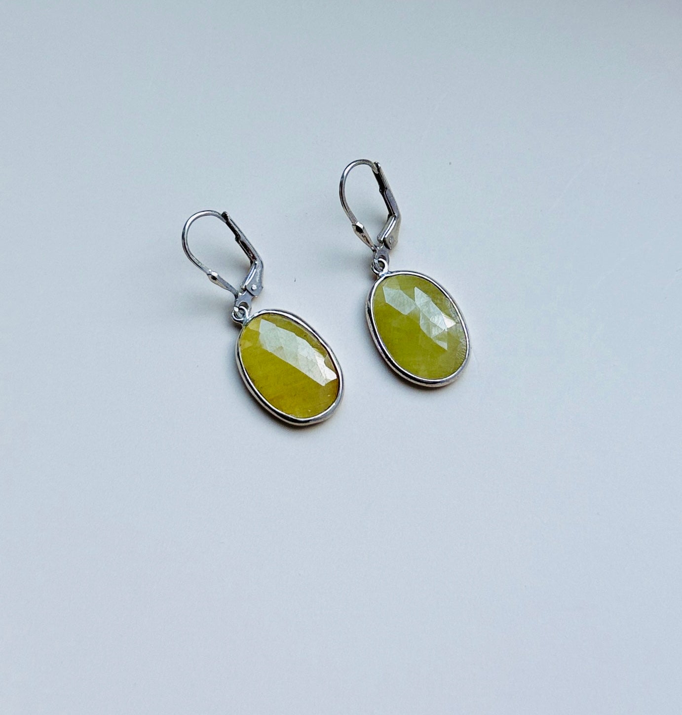 Yellow sapphire Drops