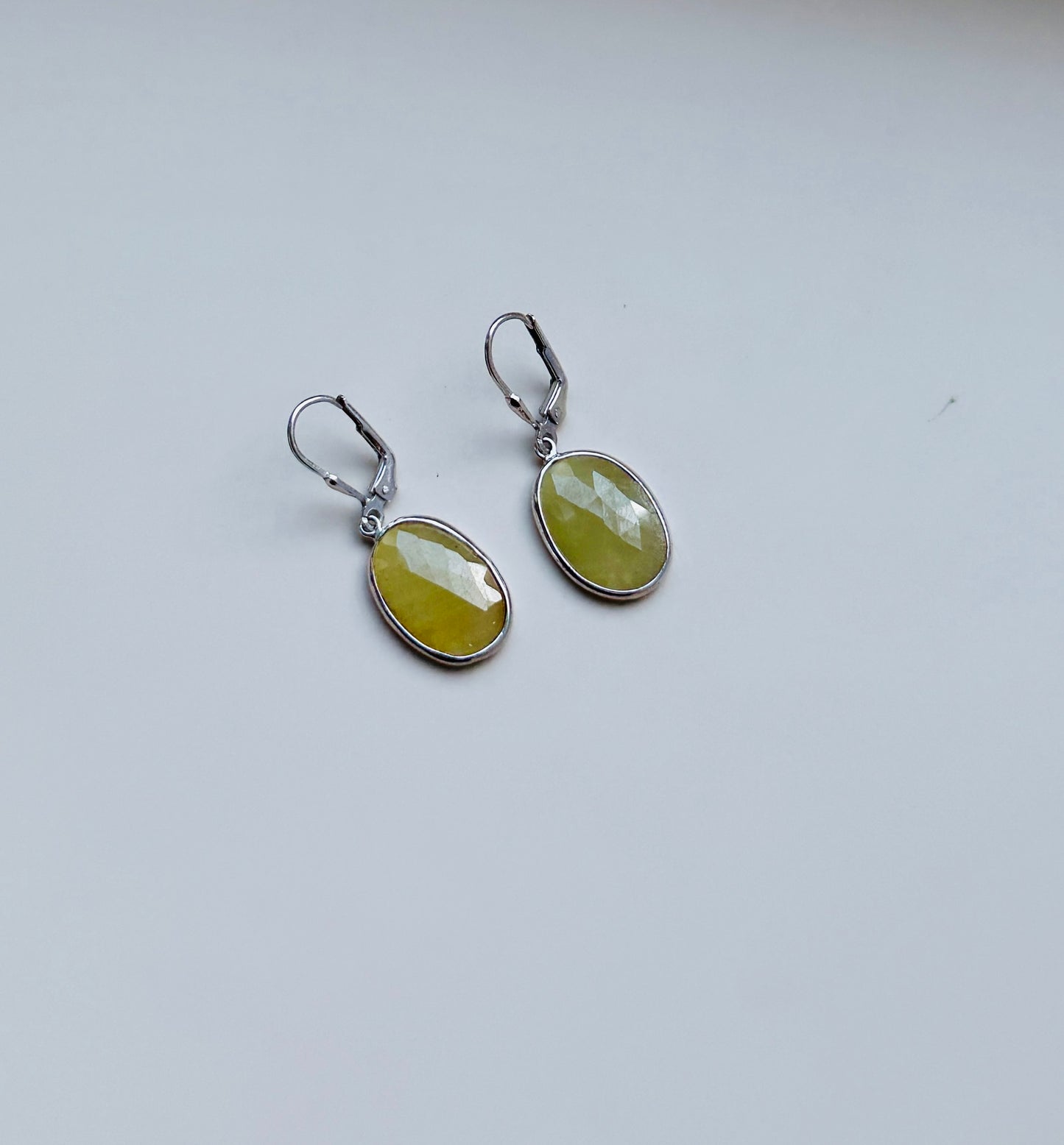 Yellow sapphire Drops