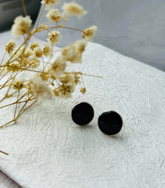 Black onyx studs