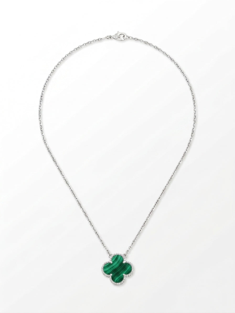 Clover necklace- malachite 