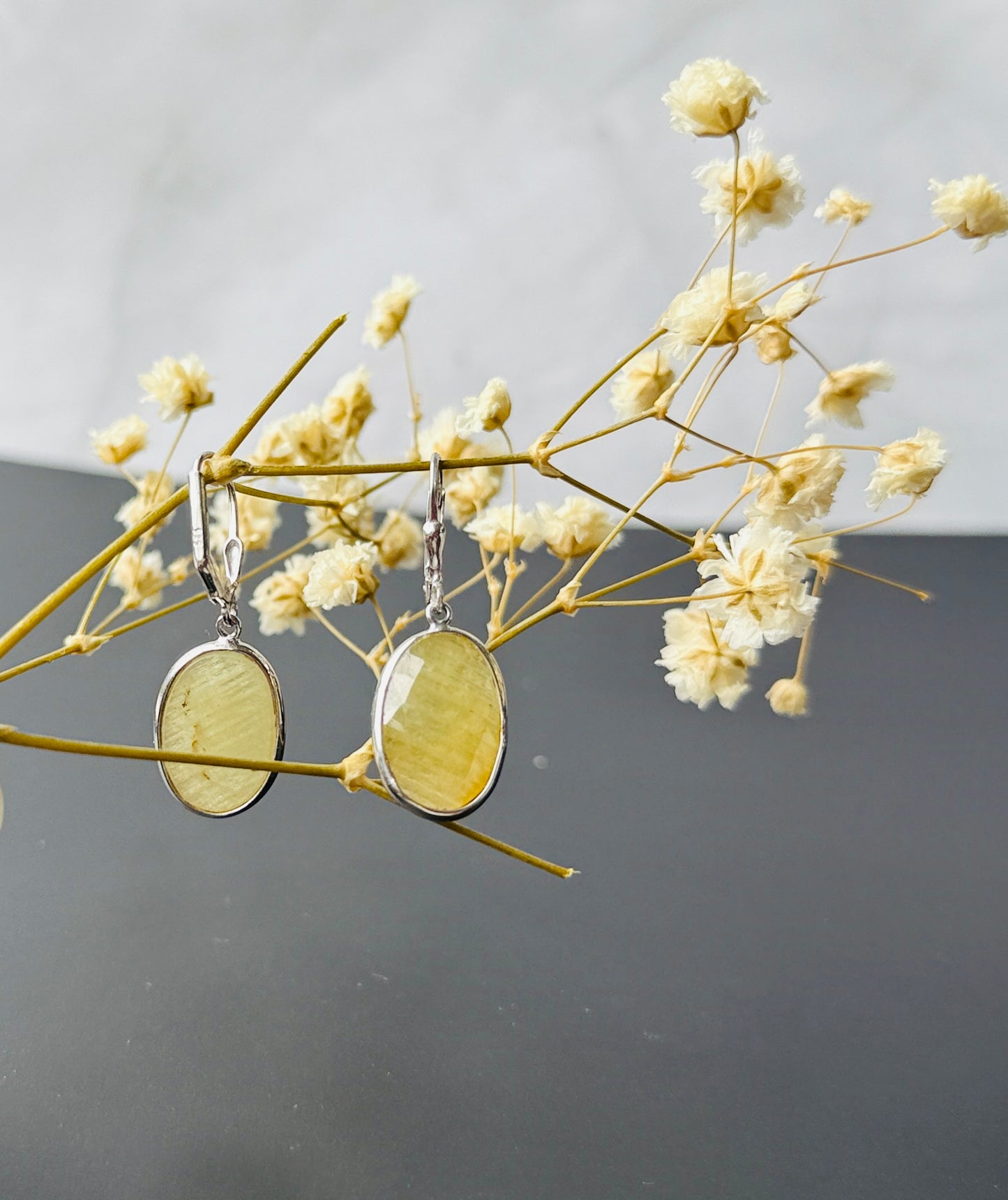 Yellow sapphire Drops