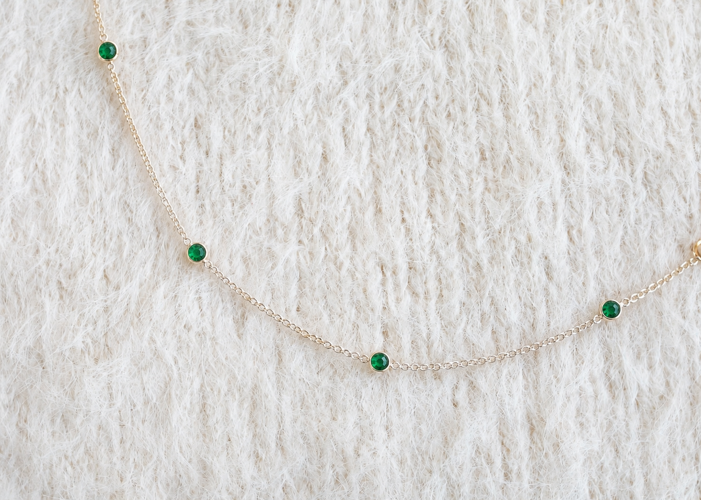 Emerald_may_birthstone_in_sterling_silver2