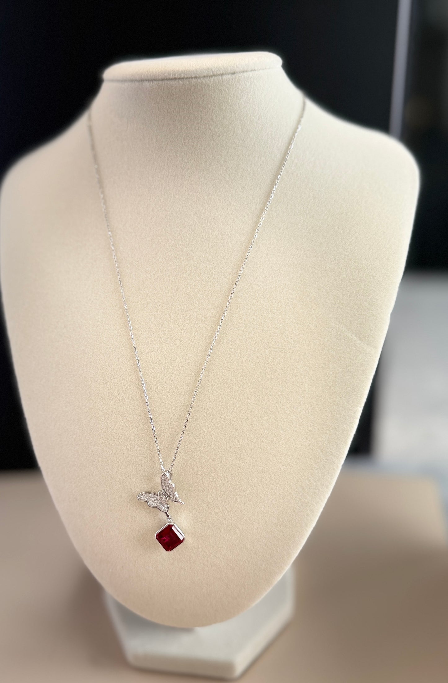 Ruby Flutter Butterfly Necklace Set