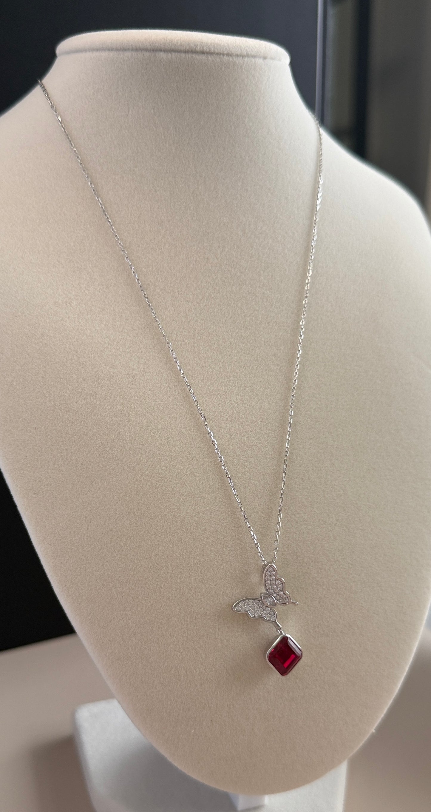 Ruby Flutter Butterfly Necklace Set