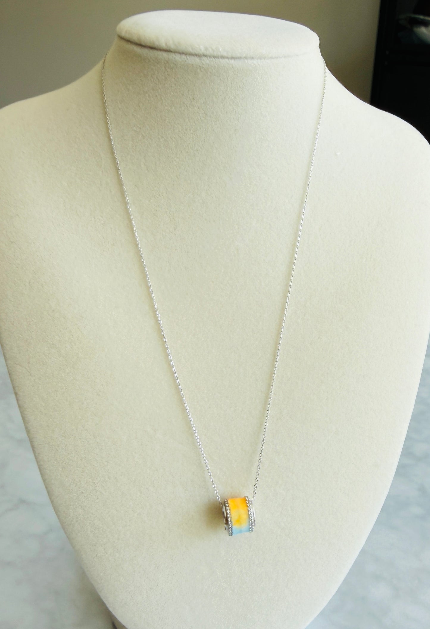 silver loop necklace
