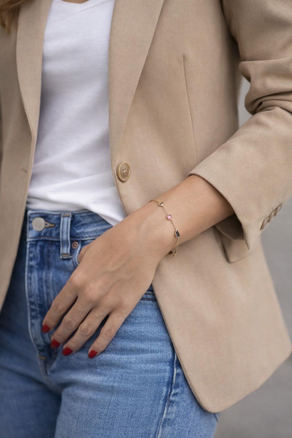 premium sapphire in solid 14k gold 