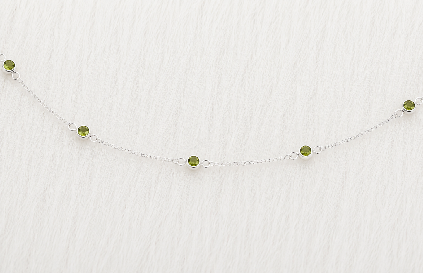 silver_peridot_august_birthstone