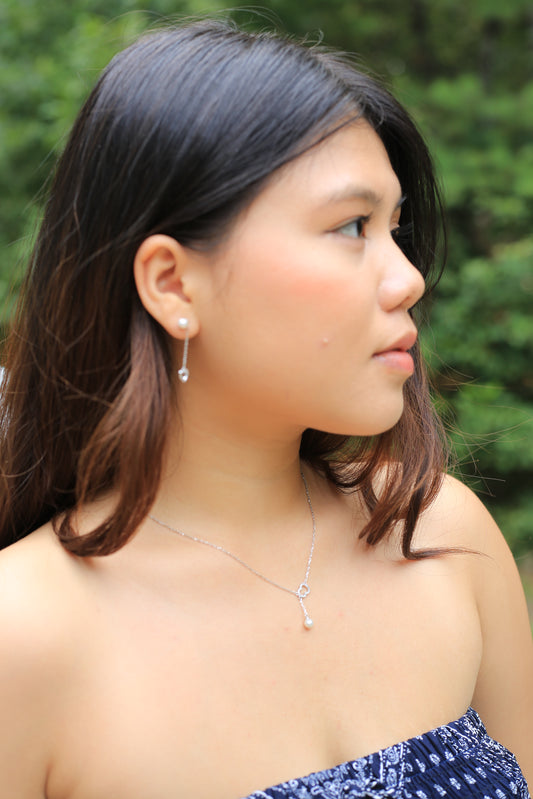 Pearl with Hand Drop Necklace Set